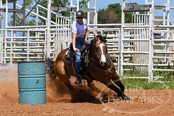 5 CHLOE HELLAM (7)